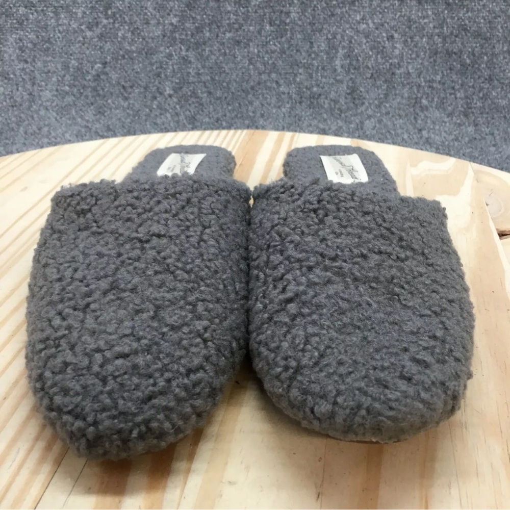 Universal Thread Slippers Womens 7.5 Margot Mules Gray Faux Fur Comfort Slip On - Picture 5 of 16